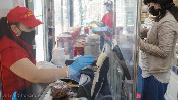 Фотография к новости: “Әрең күн көріп жүргендерге салық салғыларыңыз келеді”. Депутат салық ережесін қайта қарауды талап етті