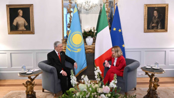 Фотография к новости: Қазақстан Президенті мен Италия Министрлер Кеңесінің төрағасы Джорджа Мелонимен келіссөз жүргізді