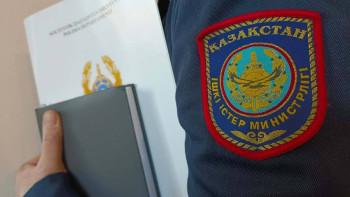 Фотография к новости: Жамбылда есірткі өсімдігін қар астынан қазып алған күдікті ұсталды