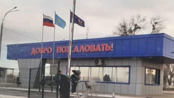 Фотография к новости: Байқоңырда еліміздің туы теріс ілінген