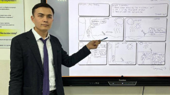 Фотография к новости: Абай облысында жас мұғалім физика пәнін комикстер арқылы түсіндіреді