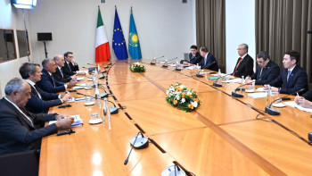 Фотография к новости: Тоқаев Eni компаниясының бас директорын қабылдады