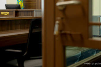 Фотография к новости: Жоғарғы сот министрлікті Канафинге ақшалай сыйлық төлеуге міндеттеді