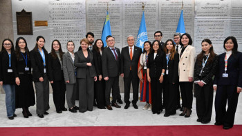 Фотография к новости: Тоқаев БҰҰ жүйесінде жұмыс істейтін қазақстандықтармен кездесті
