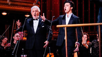 Фотография к новости: Доминго  – Димаш дуэті: Будапеште тұсаукесер өтті