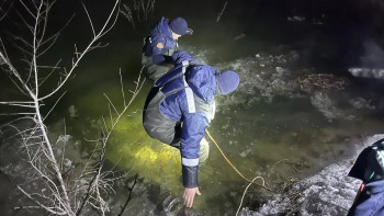 Фотография к новости: Ертіс өзенінде су көтеріліп, 11 адам эвакуацияланды