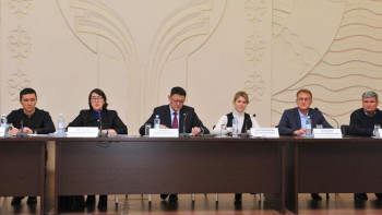 Фотография к новости: Зиянды еңбек жағдайларында жұмыс істейтіндер арнайы төлемді қалай рәсімдейді