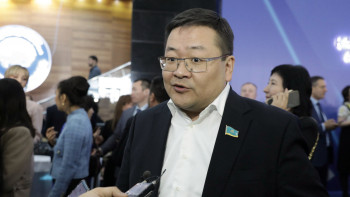 Фотография к новости: Қазақстандық депутат 2070 жылға дейін Ресейге кіре алмайды