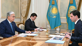 Фотография к новости: Президент «Qarmet» басшысы Андрей Лаврентьевті қабылдады