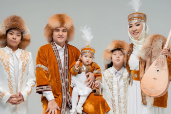 "Киімін көрсем, қатты қызығатынмын". Ақын Сара нені армандағанын айтты