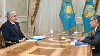 Фотография к новости: Мемлекет басшысы Ақылбек Күрішбаевты қабылдады