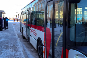 Фотография к новости: Шымкентте автобус жүргізушілері жол ережесін жиі бұзады
