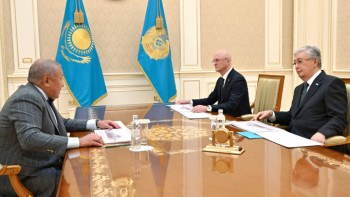 Фотография к новости: Тоқаев «Astana Motors» негізін қалаушы Нұрлан Смағұловты қабылдады