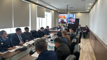 Фотография к новости: Ұлытау облысында балаларды жол-көлік оқиғаларынан сақтандыру мәселелері талқыланды