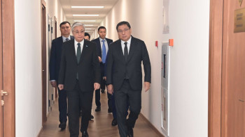 Фотография к новости: Тоқаев Алматы қаласындағы құрылыс сапасына қатаң бақылау орнатуды тапсырды