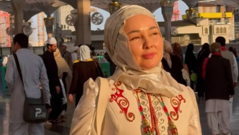 Фотография к новости: Қажылыққа барған Жазира Байырбекова көпшілікті таңғалдырды