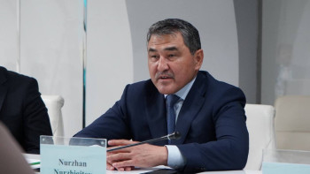 Фотография к новости: Нұржігітов Халықаралық қаржы корпорациясының өкілдерімен кездесті