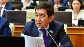 Фотография к новости: «Абайлаңыздар». Ринат Зайытов мәлімдеме жасады