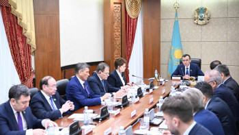 Фотография к новости: Сенат төрағасы: Мәслихаттармен өзара іс-қимылды жаңа деңгейге шығару – маңызды міндет