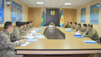 Фотография к новости: Әскери қызметшілерді әлеуметтік қамсыздандыру басты назарда