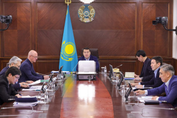 Фотография к новости: Үкіметте Air Astana әуе компаниясының IPO-сын өткізу талқыланды