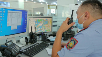 Фотография к новости: Шетелдіктер алматылық әйелдің көлігін өртеп жіберді