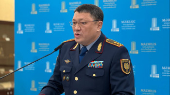 Фотография к новости: Енді Өзбекстан азаматтары елімізде 30 күн тіркеусіз жүре алады