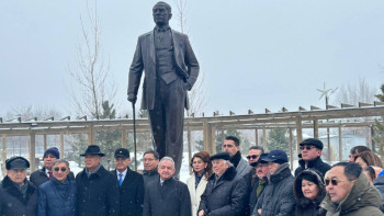 Фотография к новости: Ататүрік ескерткіші – түрік халқының қуанышы