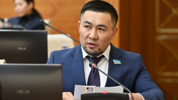 Фотография к новости: "Бір спортшының қасында 10 адам жүреді". Ардақ Назаров Америкада көрген тәжірибесін айтты