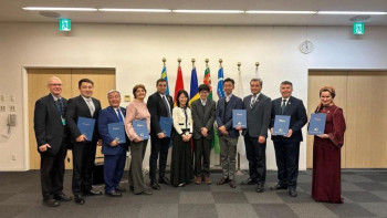 Фотография к новости: Өскемендегі оқу ордасы жапондық оқыту әдістерін енгізеді