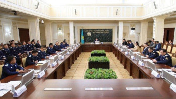 Фотография к новости: Қарыздардың 90% нотариустар өндіріп алады