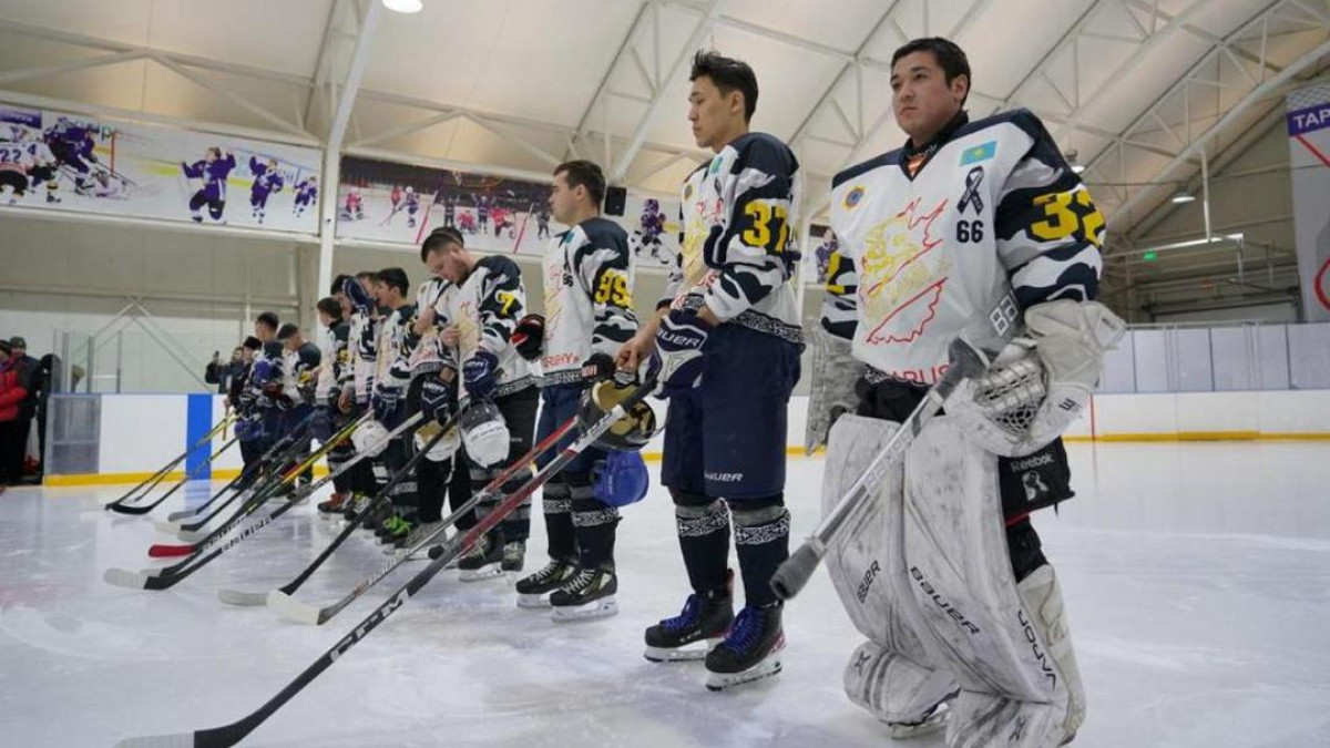 Астанада хоккейден Асқар Забикулинді еске алуға арналған турнир өтіп жатыр
