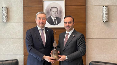 Анкарада өндіріс, ғарыш және ІТ салаларындағы ынтымақтастық талқыланды