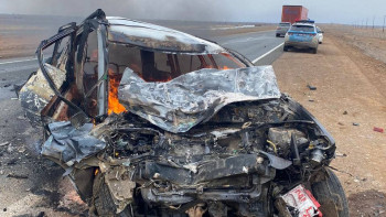 Фотография к новости: Атырауда жантүршігерлік жол апатынан екі адам қайтыс болды