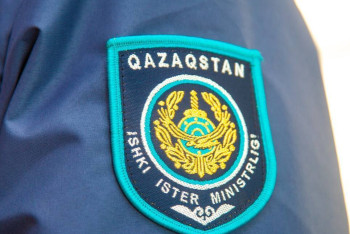 Фотография к новости: Полиция грантқа оқуға түсіремін деп сан соқтырған алаяқты қолға түсірді