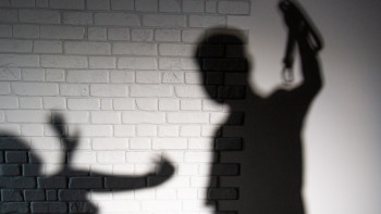 Фотография к новости: Астанада үш баланы белгісіз азамат ұрды: Оқу-ағарту министрлігі ресми мәлімдеме жасады