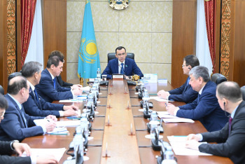 Фотография к новости: Сенат отырысының күн тәртібі бекітілді