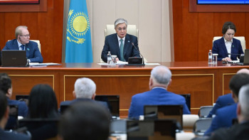 Фотография к новости: "Мәжіліске ризамын". Тоқаев депутаттардың жұмысына баға берді