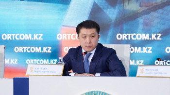 Фотография к новости: Марат Қарабаев өз қызметінде қалды