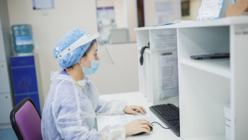 Фотография к новости: ШҚО-да қызылшамен ауырғандардың дені ересектер