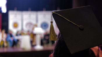 Фотография к новости: «Күміс университет»: 50 жастан асқан жандар үшін ерекше жоба жұмыс істейді