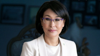 Фотография к новости: Әлназарова: Министрдің креслосы жауапты