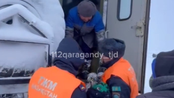 Фотография к новости: Боранда баласымен бірге адасып кеткен әйел табылды