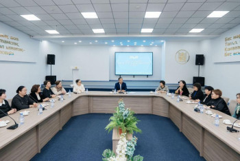 Фотография к новости: Іскер әйелдер Абай облысының дамуын талқылады