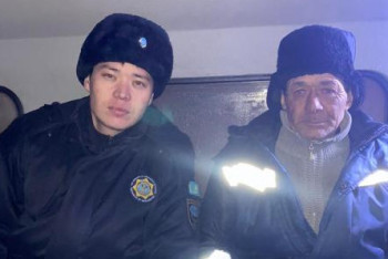 Фотография к новости: Ақтөбелік құтқаршылар адасқан малшыны тапты