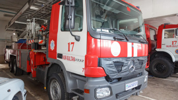 Фотография к новости: Өрт сөндірушілер контейнердің  өртенуін жойды