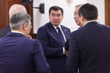 Фотография к новости: Бектенов қымбатшылықты тежеуді тапсырды