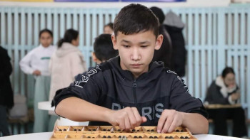 Фотография к новости: Түркістанда тоғызқұмалақтан облыс чемпионаты өтіп жатыр