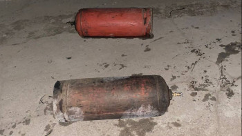 Фотография к новости: Ақтауда шиномонтаждау орнында автомобиль шиналары өртенді