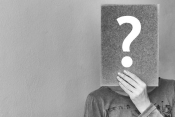 Фотография к новости: Алматы университетінде пәк қыздардың жеке дерегі тарап кеткен